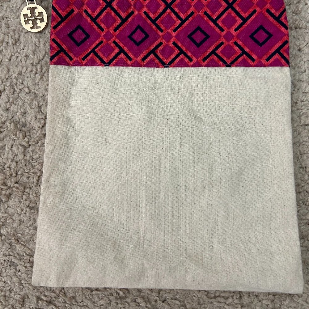 Tory Burch Linen Canvas Small Drawstring Duster B… - image 2